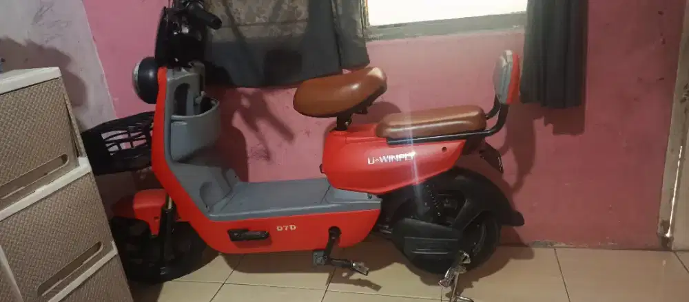 Sepeda listrik  D7D