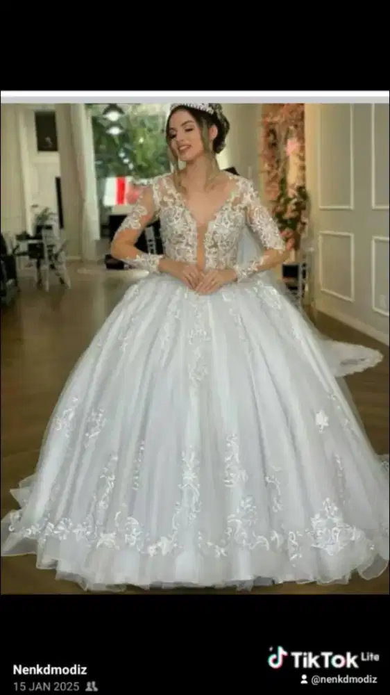 Jasa jahit gaun pengantin modiz