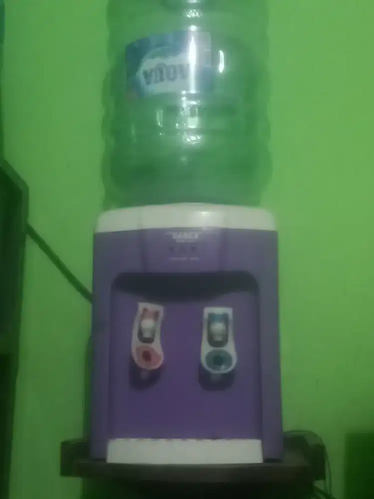 Dispenser merek sanex