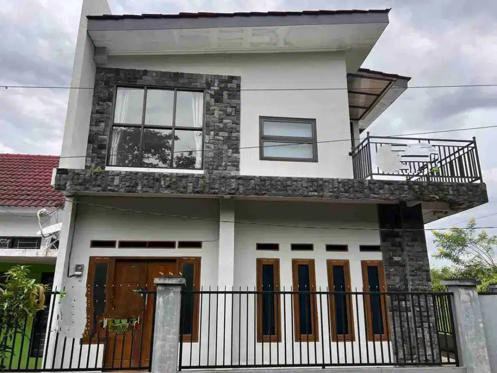 Miliki 2 Unit Rumah Dijual Murah Pemilik BU di Villa Bukit Tidar Malang
