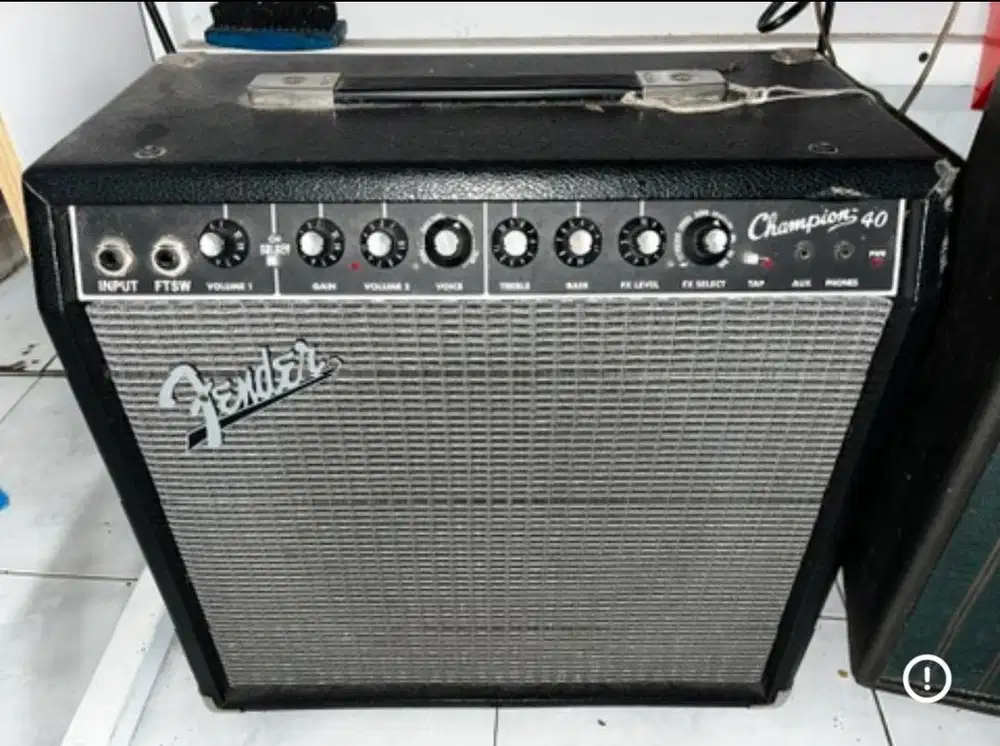 MURAH!! Ampli Gitar Fender Champion 40