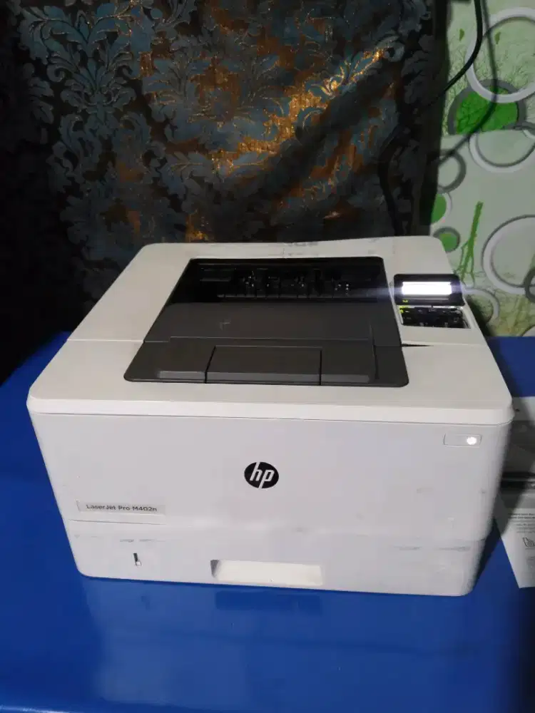 laser jet HP pro M402n normal