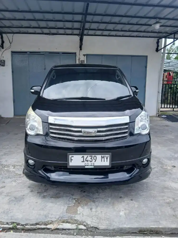 Toyota NAV1 kondisi terawat