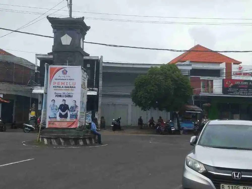 ruko jalan utama Seririt Bali Utara bali