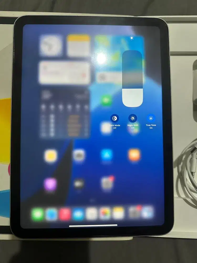 Ipad 10 silver 64GB Wifi Only Lengkap