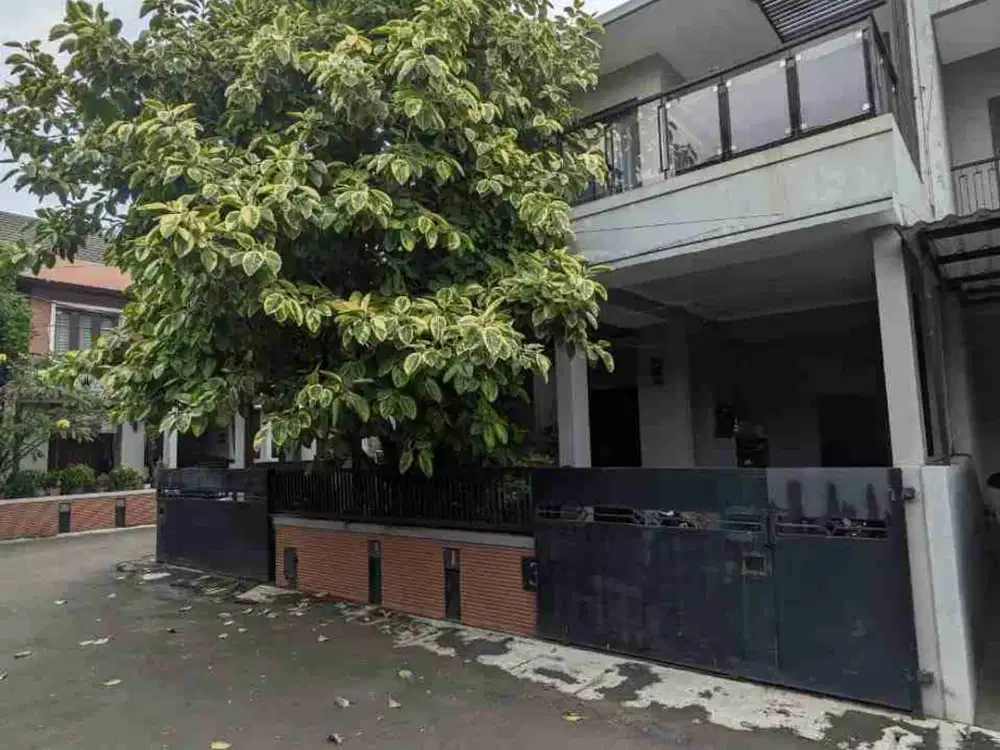 rumah dalam cluster villas tropic kebagusa  pasar minggu