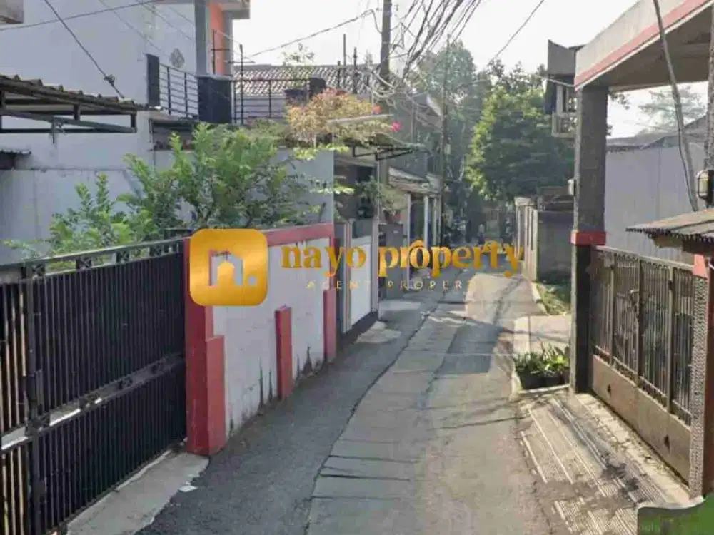 Rumah Murah Hitung Tanah Akses Mobil di Balekambang Condet Jakarta Timur