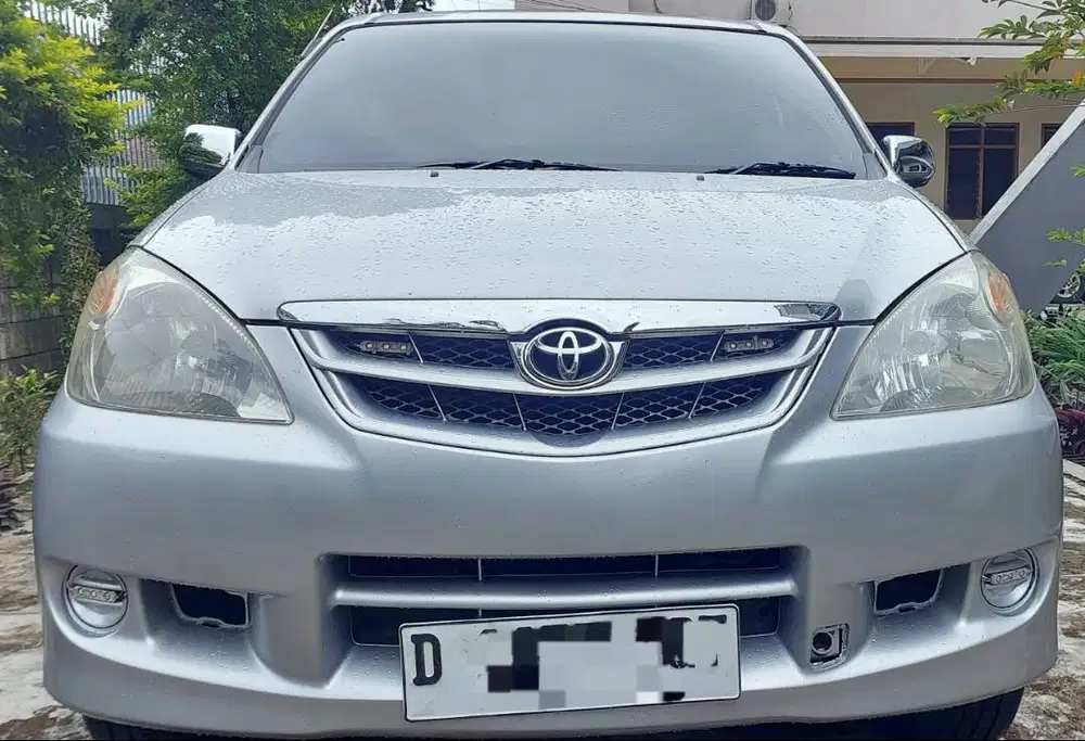 Toyota Avanza manual vvti 2010/2011  pajak isi ban baru ganti