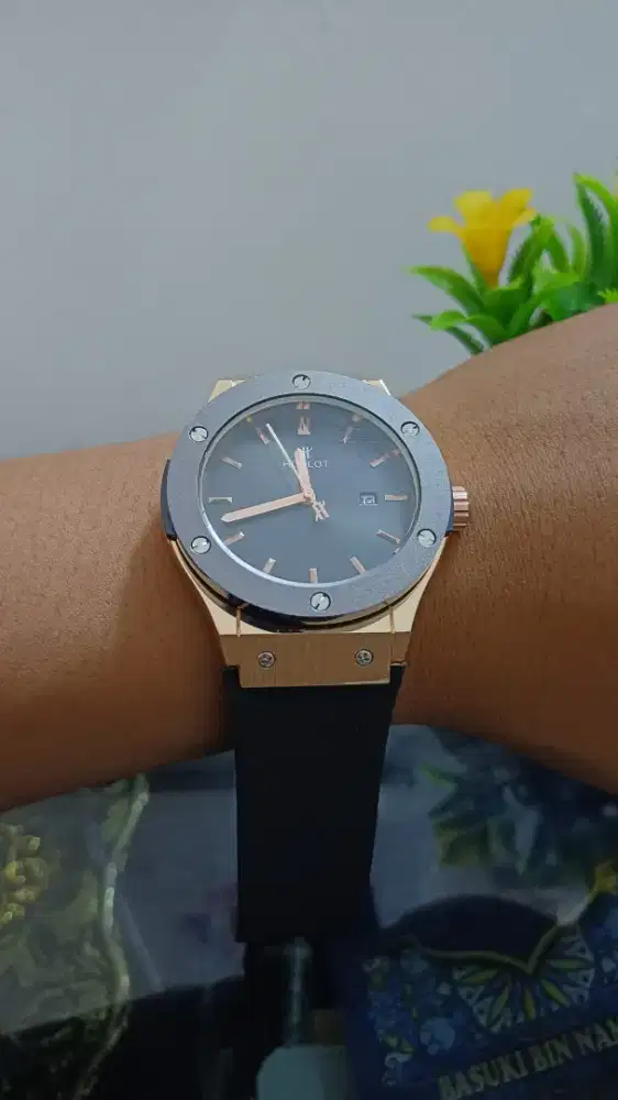 Tangan Tangan Hublot