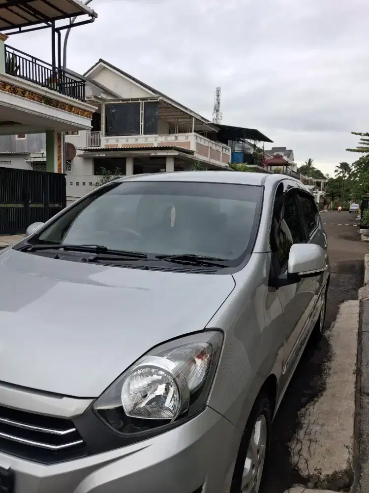 Ayla X AT Low km istimewa