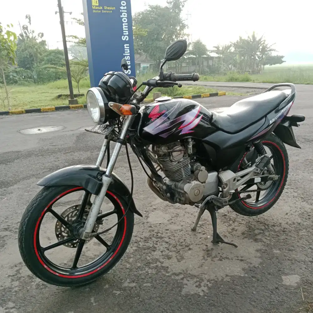 Honda megapro primus