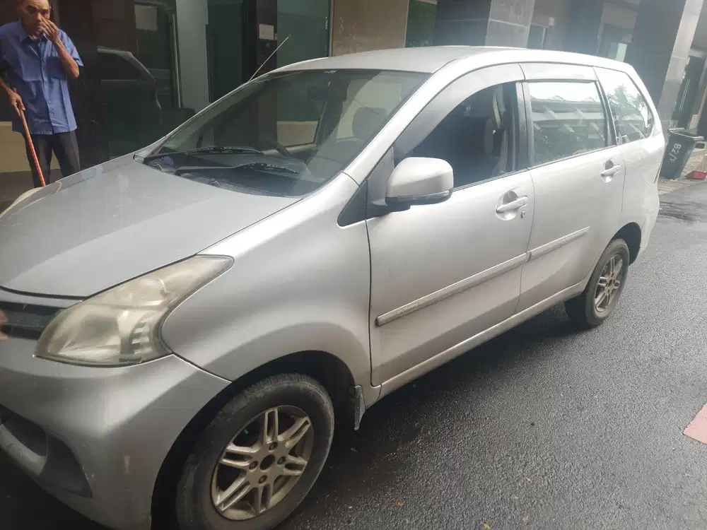 Daihatsu Xenia 2014 Bensin