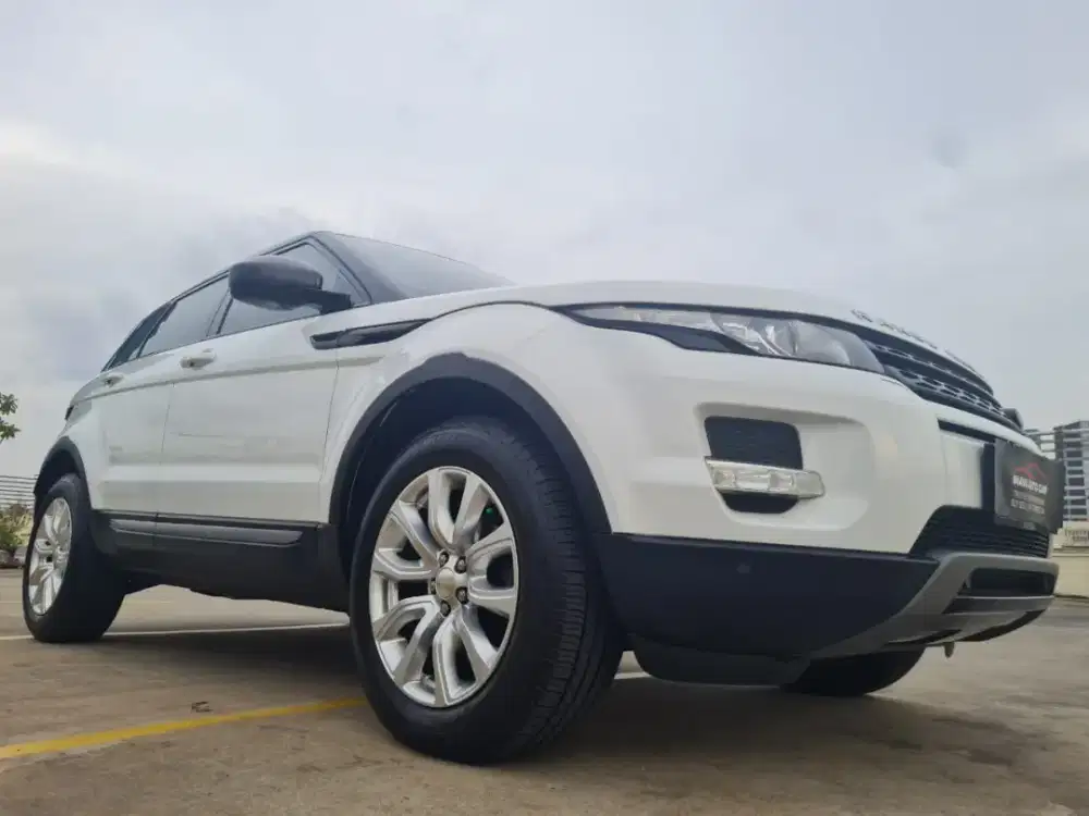 Range Rover Evoque 2015 Nik 2014 9Speed.