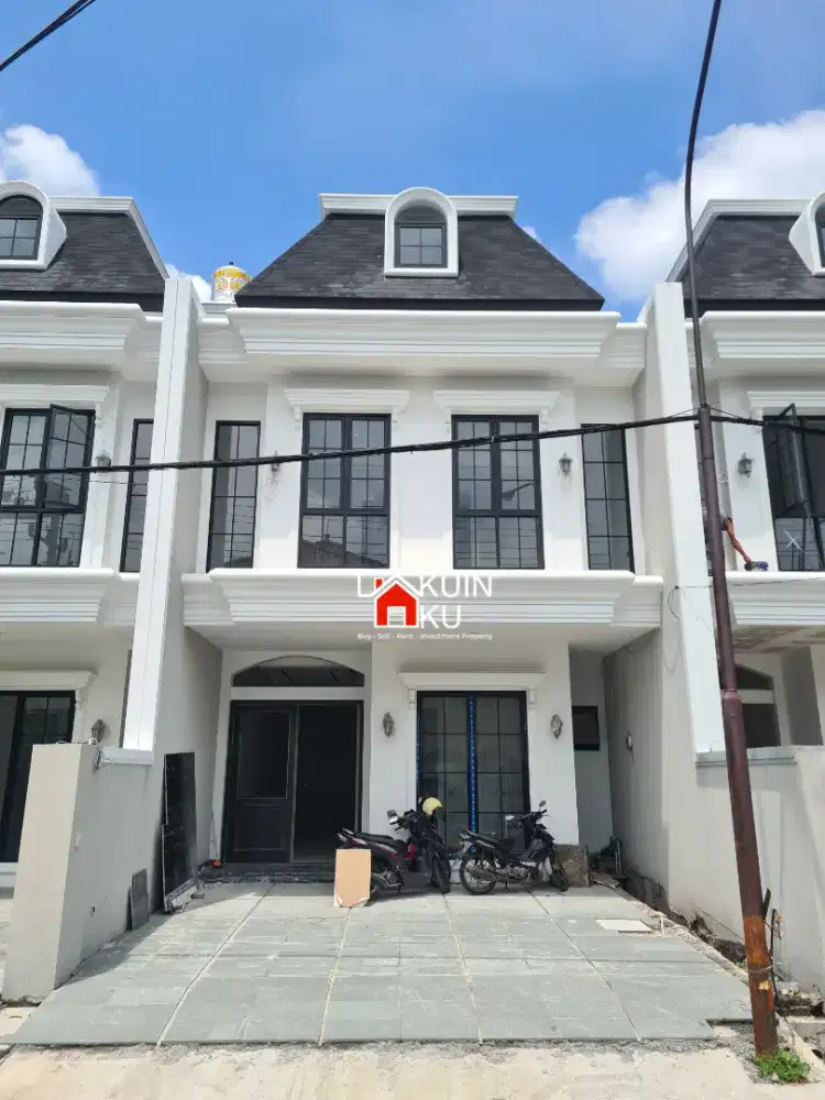 Dijual Rumah American Modern Dharmahusada,Kertajaya,Jawa Timur