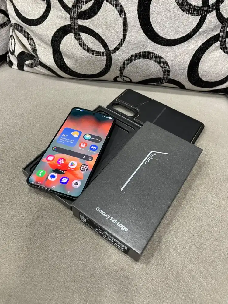 Samsung S25 Edge Garansi Resmi SEiN