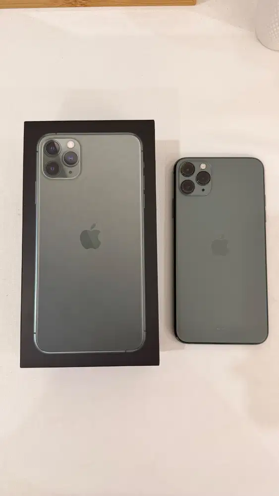 iPhone 11 Pro Max 64gb Midnight Green