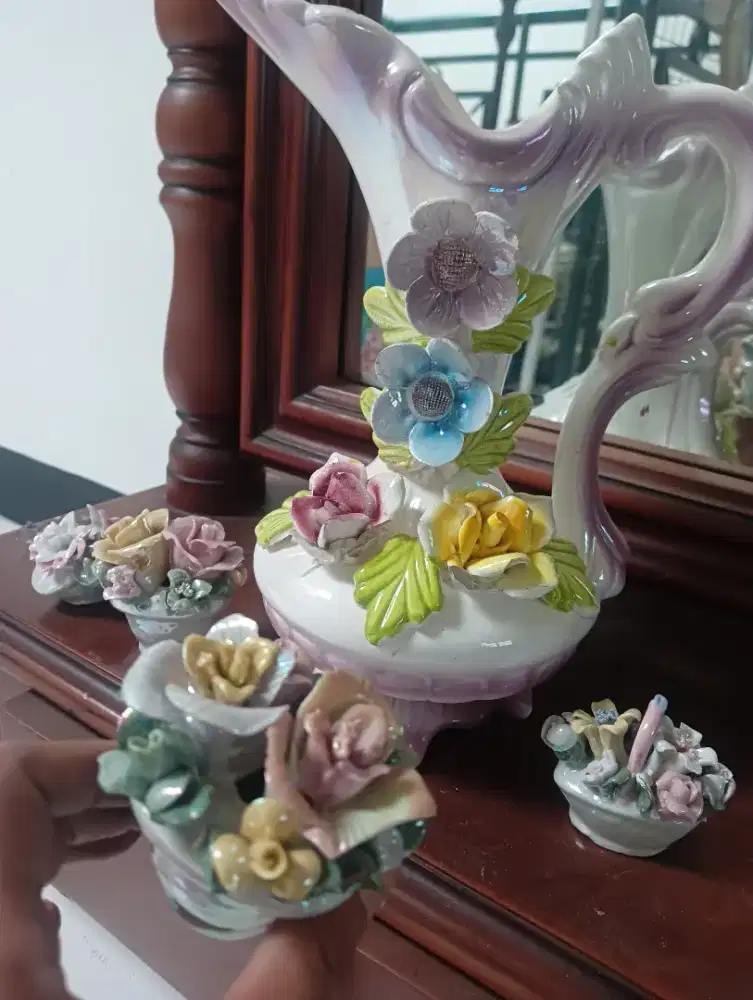 Bunga cristal antik elegant