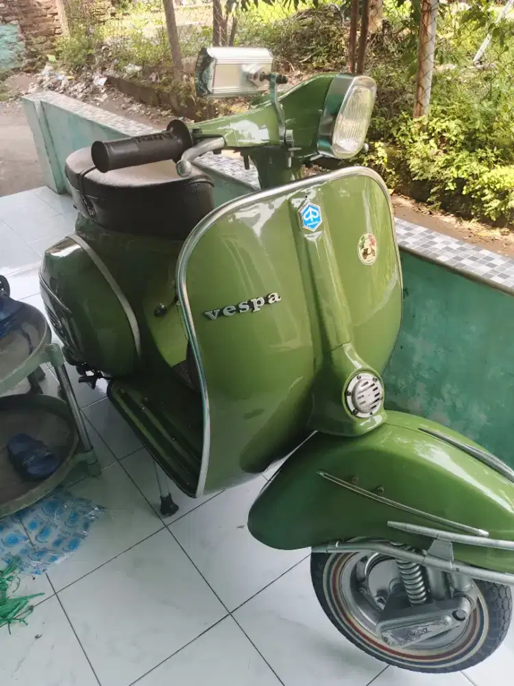 Vespa Super 1975