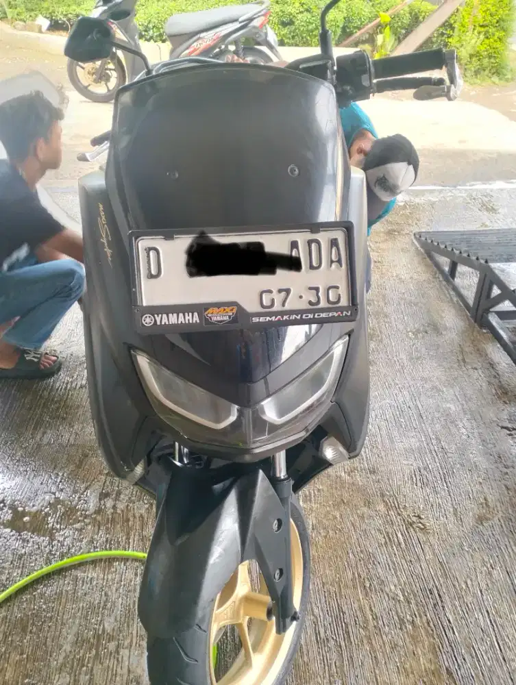 Mangga Dijual Allnew NMAX 2020 Standard masih mulus dan orsinilan