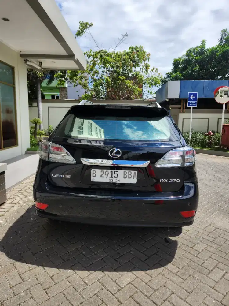 LEXUS. RX. 270.    11.