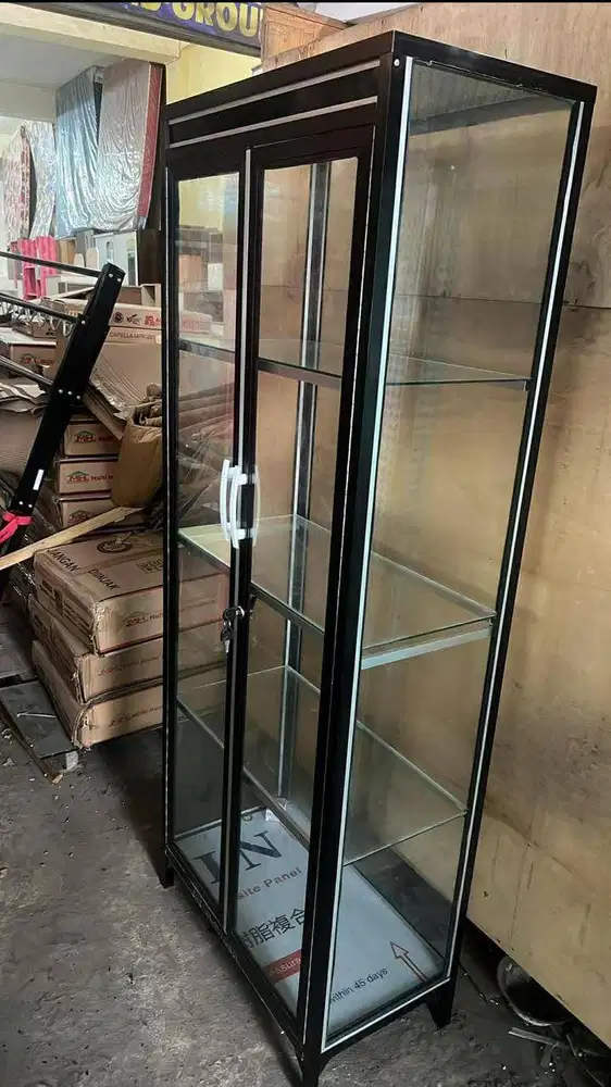 LEMARI HIAS KACA SERBAGUNA 2 PINTU
