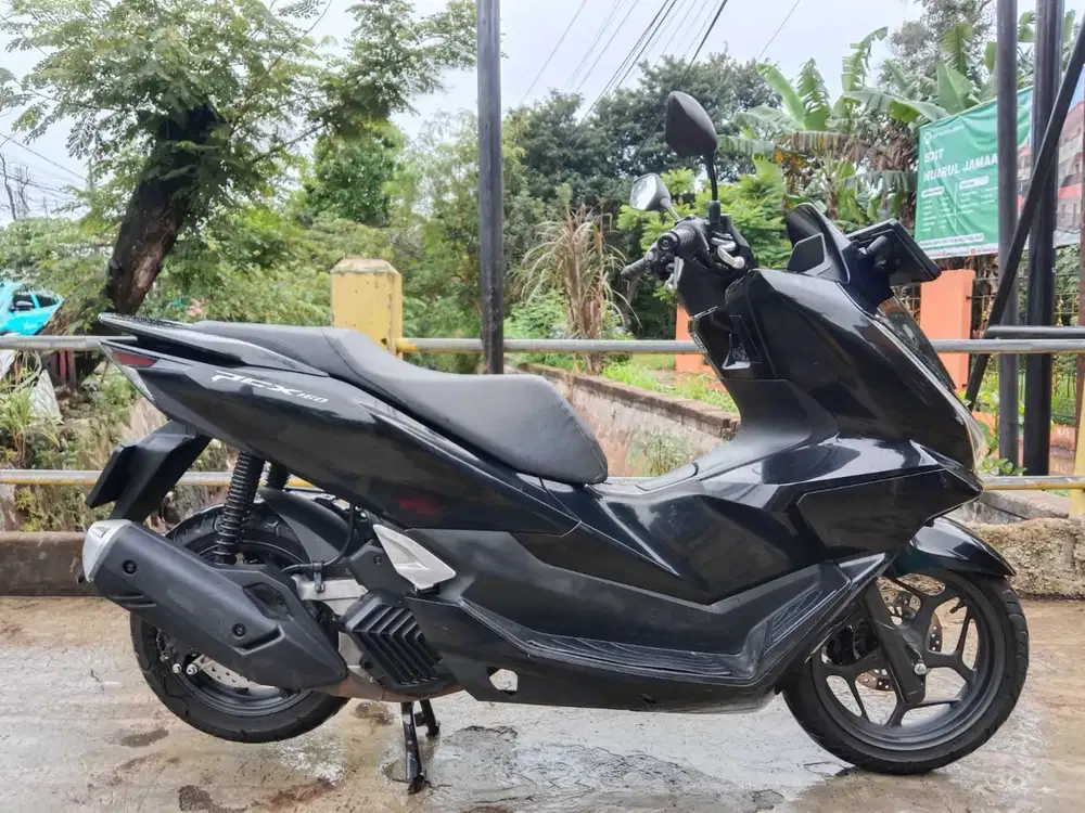 Honda PCX 160 new th 2025 dp mulai 1 jt an