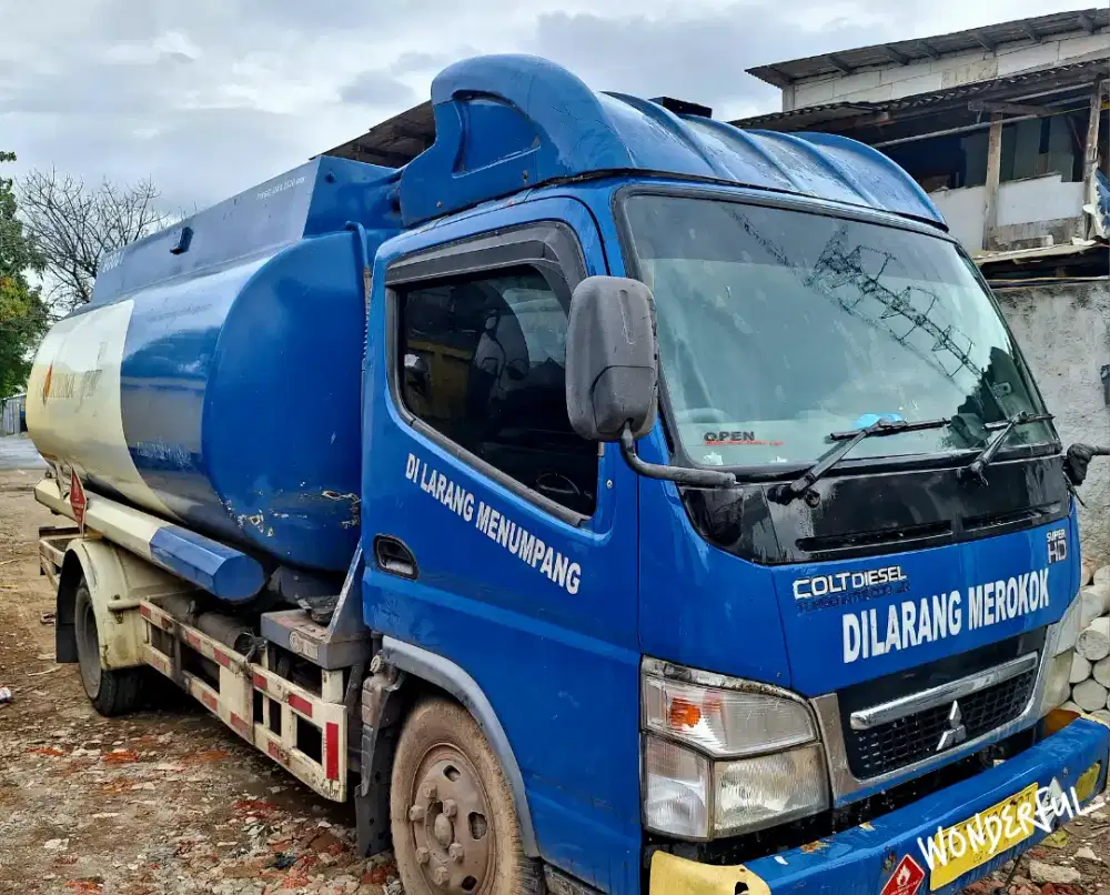 Mitsubishi Colt Diesel Tangki 8000 ltr SuperHD Bio Solar Full Sensor