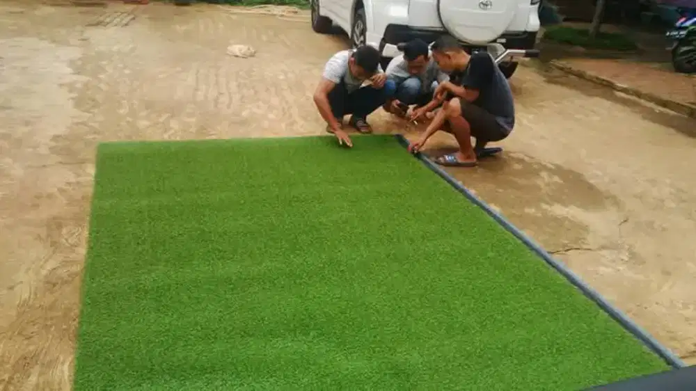 Jual rumput sintetis swis tebal 3cm