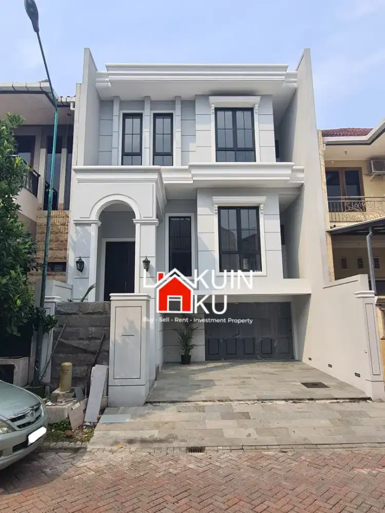 Dijual Rumah American Modern Graha Family,BDG,Pakuwon Indah,Jawa Timur