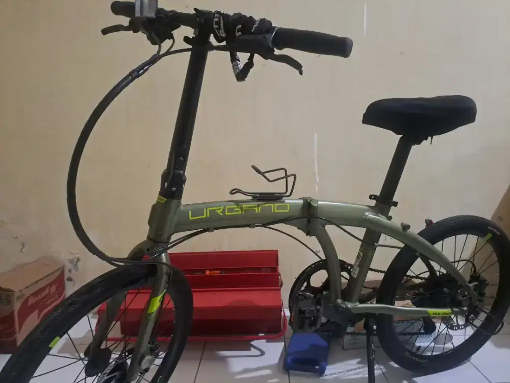 Sepeda Poligon urbano dijual