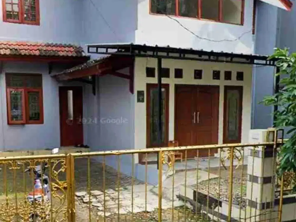 DISEWAKAN RUMAH LUAS COCOK UNTUK KANTOR PARKIR MOBIL BISA BANYAK DI KOMPLEK INDRAPRASTA DEKAT JL PAJAJARAN & TOLL