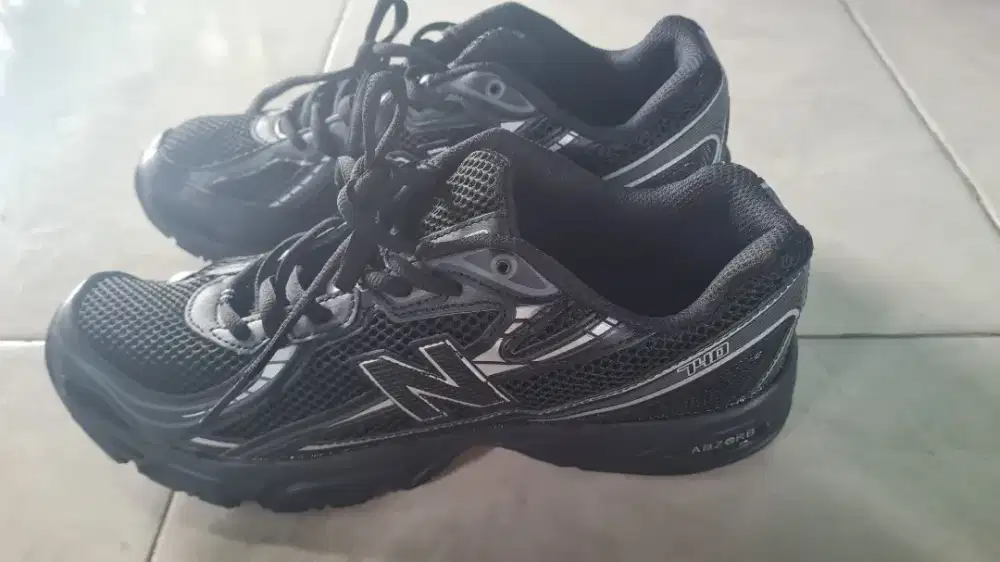 New Balance 740 size 45