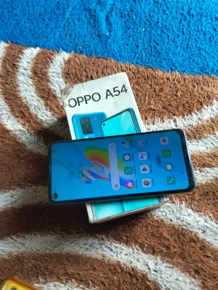 Di jual Oppo A 54 Ram 6,kondisi normal,full set,dengan harga 1 juta