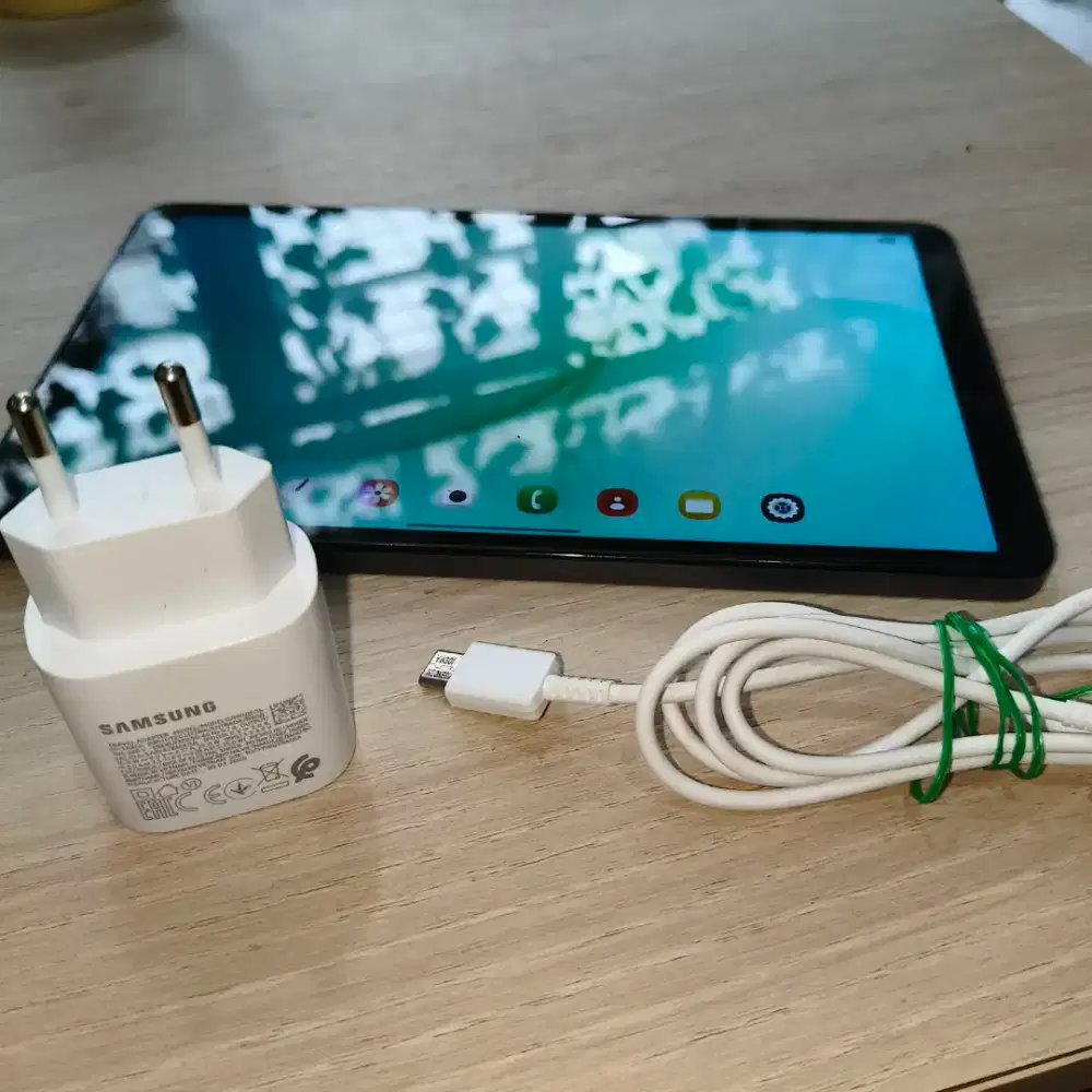 Samsung Tab A11 LTE (layar 8.7 inch) SIM Card (bukan yang wifi only)