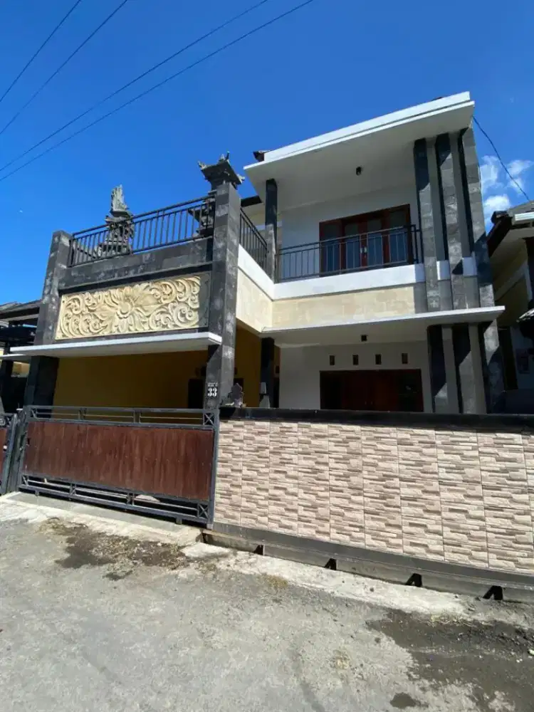 Disewakan rumah lantai 2 di Jl Abianbase Badung Bali