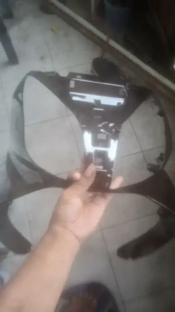 Tameng Depan Suzuki Skywave