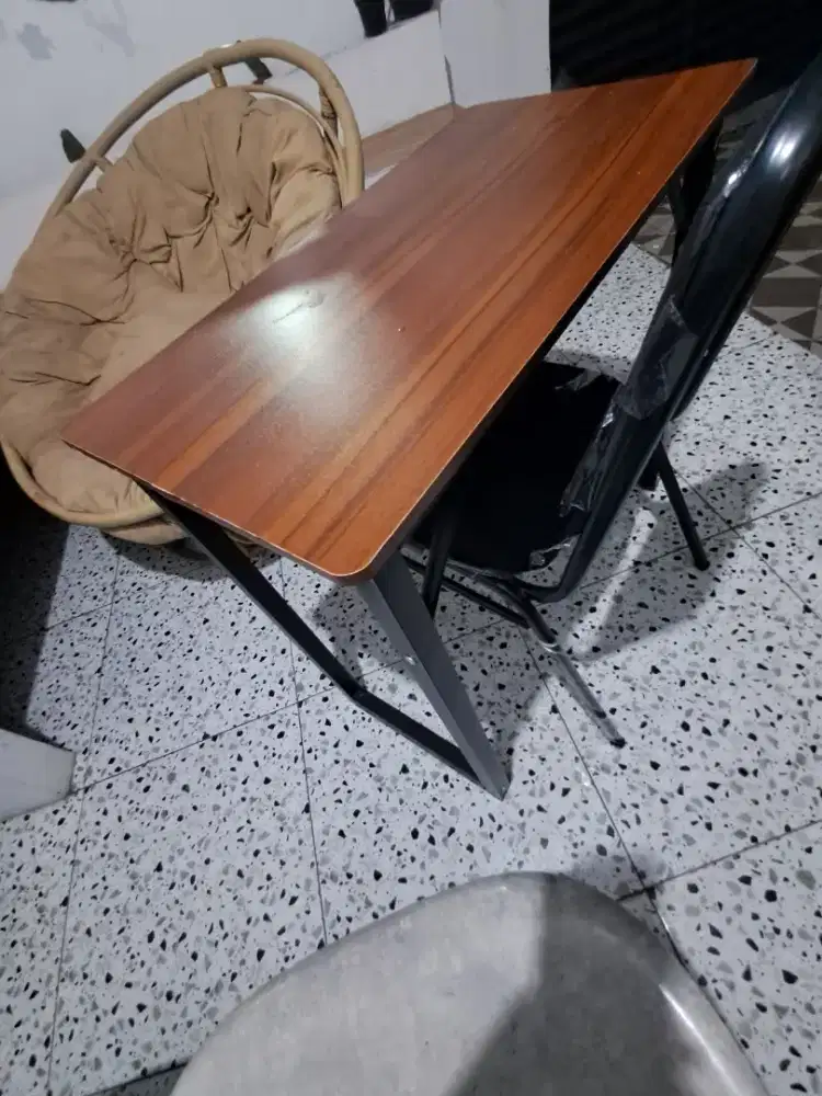 Dijual Meja Kursi Kantor