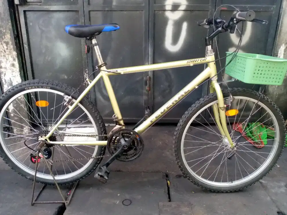 Comuter bike Taiwan , normal siap pakai