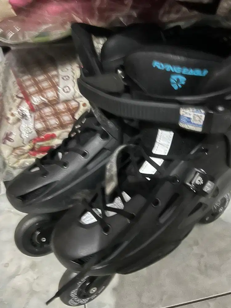 sepatu roda flying eagle F3 dragonfly