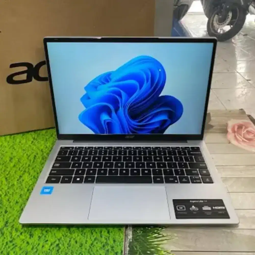 Jual kredit PC Laptop Acer Baru SBY