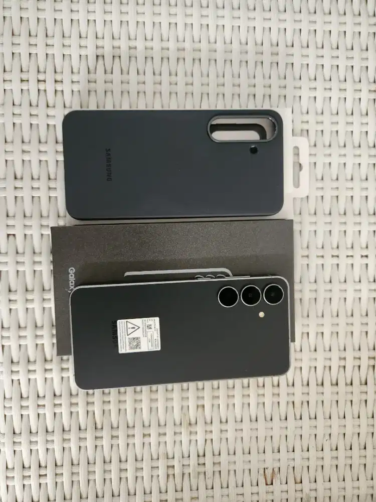 Samsung S25 FE 8/256