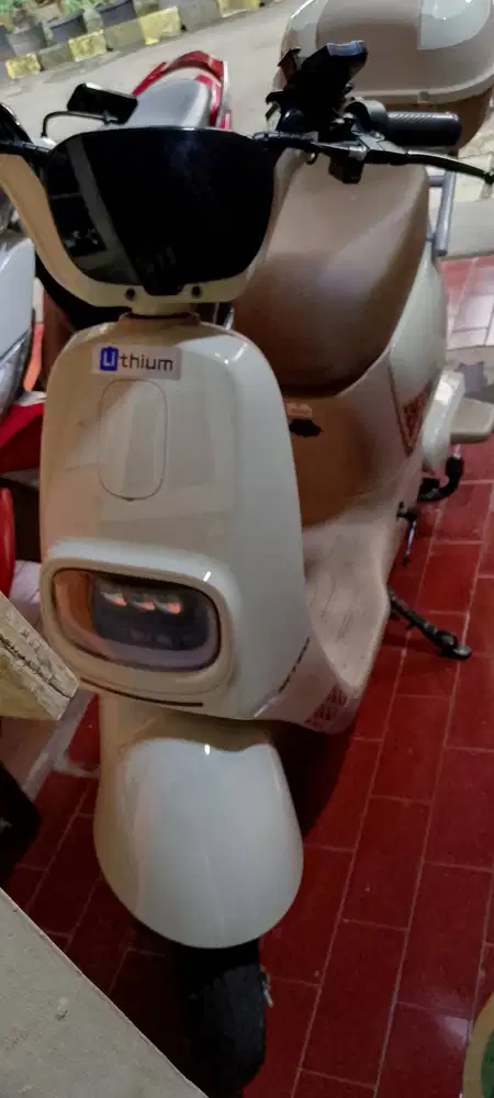 Sepeda listrik seperti motor