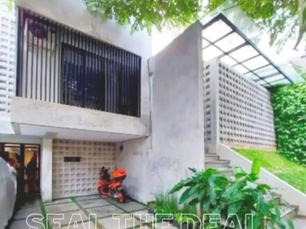 Dijual Cepat Rumah/Villa Di Area Senopati Kebayoran Baru Jakarta Selatan STD654