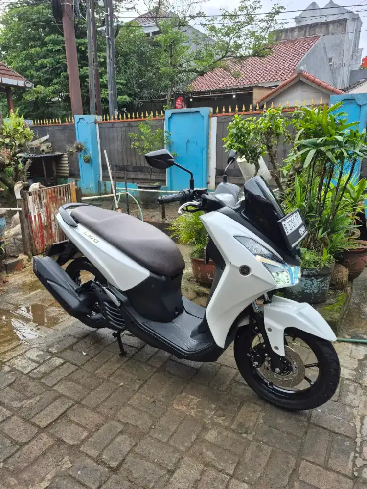 Yamaha lexi pemakaian pribadi km low