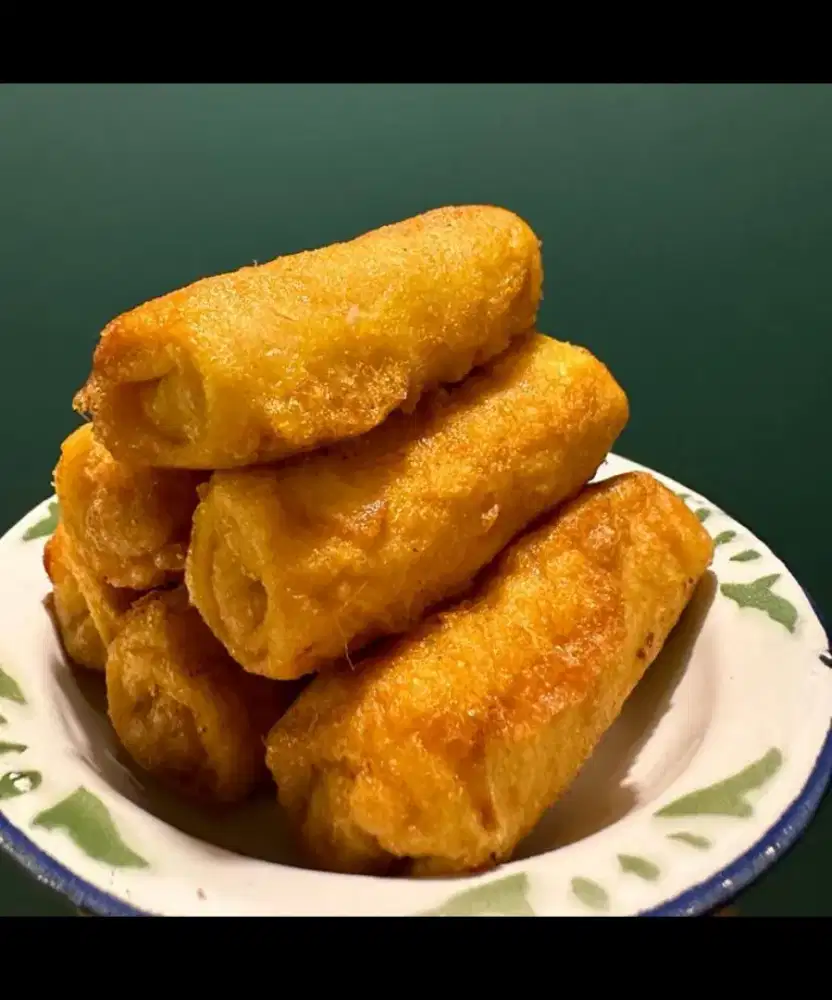 Lowongan di kedai makanan sebagai waitress, barista