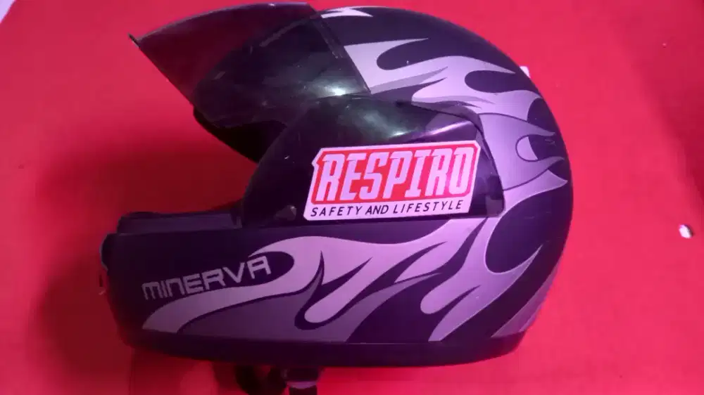 Helm minerva full face