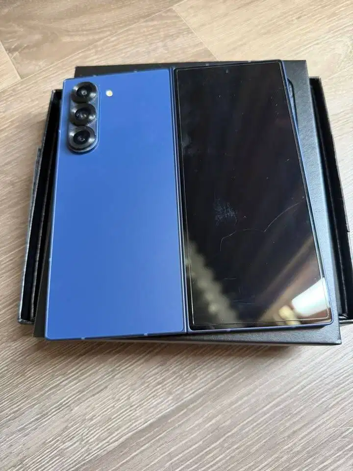 SAMSUNG Z FOLD 6 ex SEIN