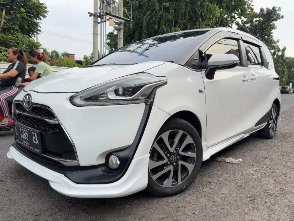 Sienta A/T 2016 type Q istimewa
