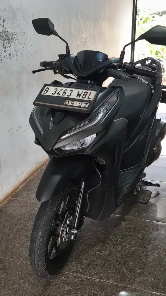 JUAL HONDA VARIO 125 2022 KM 27 rb