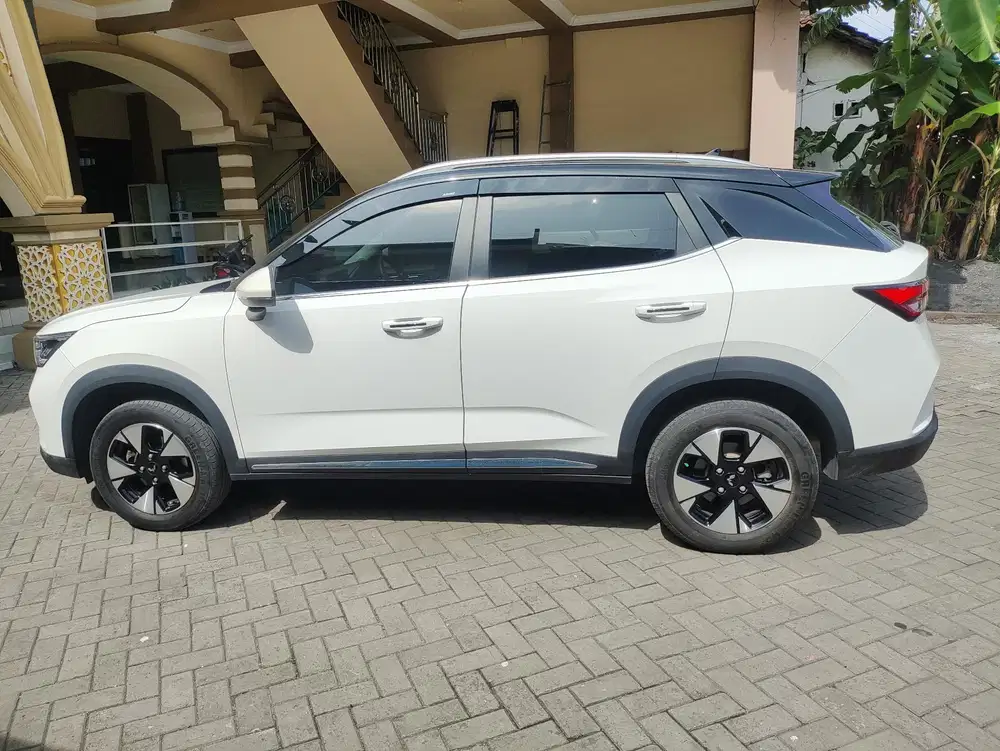 Wuling Alvez 2023 Bensin